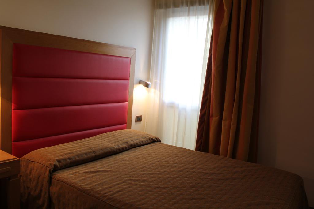 Hotel Castello LʼAquila المظهر الخارجي الصورة